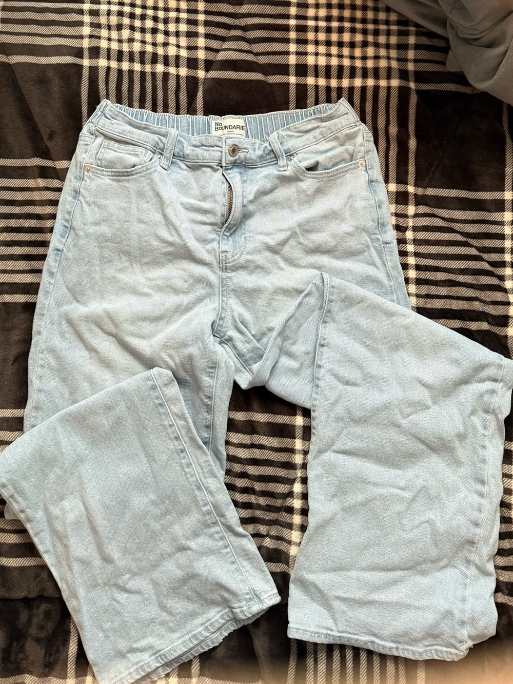 No Boundaries Light Blue Wide Leg Jeans